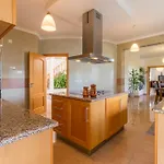 V5 Villa *