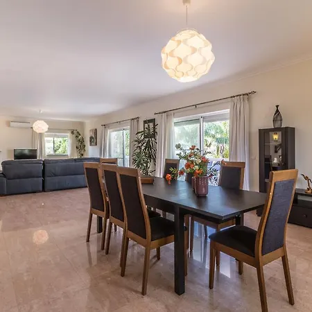 Villa V5 *